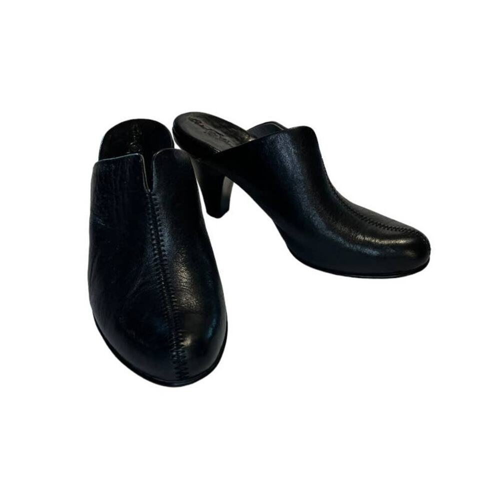 Born Crown Pinto Pointed Toe Black Leather Mules women size 7 / 38